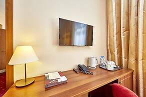 Rossiya Hotel