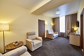 Rossiya Hotel