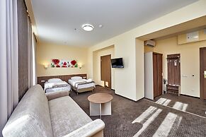 Rossiya Hotel