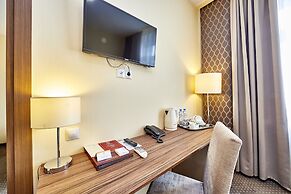 Rossiya Hotel