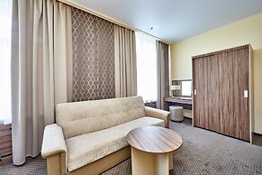 Rossiya Hotel