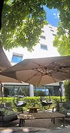 Acca Sporting Hotel