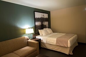 Super 8 by Wyndham Dauphin