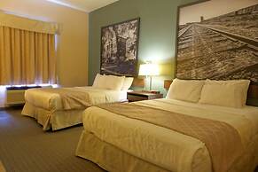 Super 8 by Wyndham Dauphin