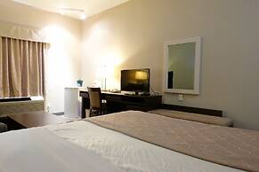 Super 8 by Wyndham Dauphin
