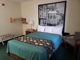 Super 8 by Wyndham Moose Jaw SK