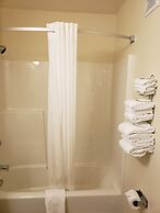 Super 8 by Wyndham Moose Jaw SK
