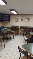 Super 8 by Wyndham Moose Jaw SK