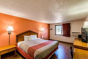 Motel 6 Albert Lea, MN