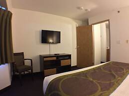 Super 8 by Wyndham Kenora