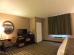 Super 8 by Wyndham Kenora
