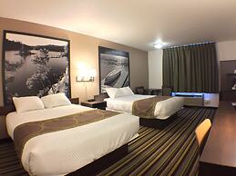 Super 8 by Wyndham Kenora