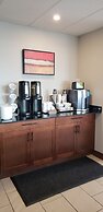 Super 8 by Wyndham Kelowna BC