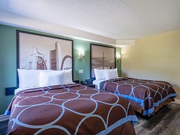 Super 8 by Wyndham Toronto East ON
