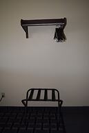 Executive Inn