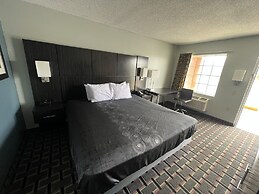 Executive Inn