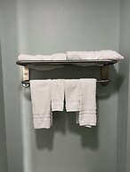 Executive Inn