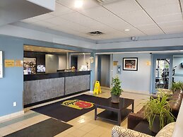 Super 8 by Wyndham Edmonton International Airport