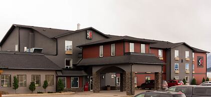 The Kanata by BCMInns Invermere