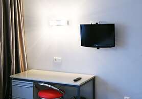 Bahn Hotel