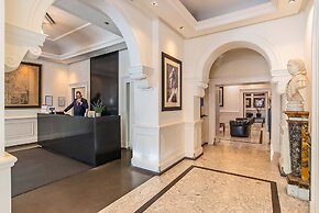 Hotel Isa