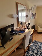 Travel Plaza Hotel