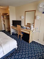 Travel Plaza Hotel
