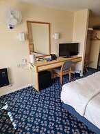 Travel Plaza Hotel
