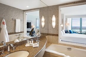 Signia by Hilton Diplomat Beach Resort