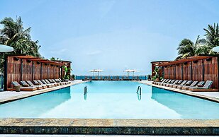 Signia by Hilton Diplomat Beach Resort