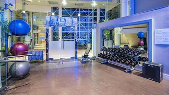 Signia by Hilton Diplomat Beach Resort
