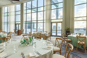Signia by Hilton Diplomat Beach Resort