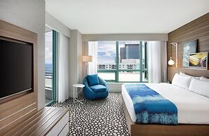 Signia by Hilton Diplomat Beach Resort