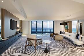Signia by Hilton Diplomat Beach Resort