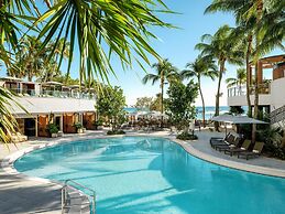 Signia by Hilton Diplomat Beach Resort