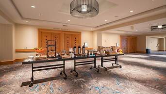 Signia by Hilton Diplomat Beach Resort