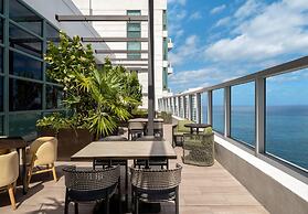 Signia by Hilton Diplomat Beach Resort