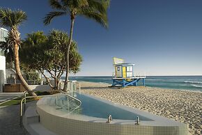 Signia by Hilton Diplomat Beach Resort