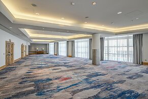 Signia by Hilton Diplomat Beach Resort