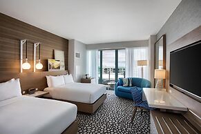 Signia by Hilton Diplomat Beach Resort