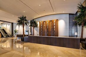 Signia by Hilton Diplomat Beach Resort