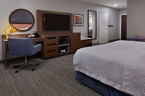Hampton Inn & Suites by Hilton Montreal-Dorval