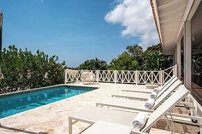 Papagayo Beach Resort