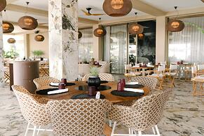 Papagayo Beach Resort