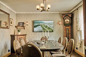 Fru Haugans Hotel