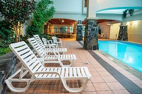 Rundlestone Lodge