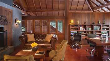 Carmelo Resort & Spa