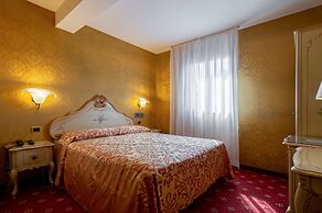 Hotel Santa Marina