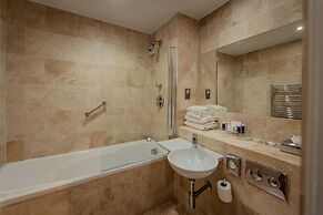 Premier Suites Dublin Leeson Street