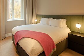 Premier Suites Dublin Leeson Street